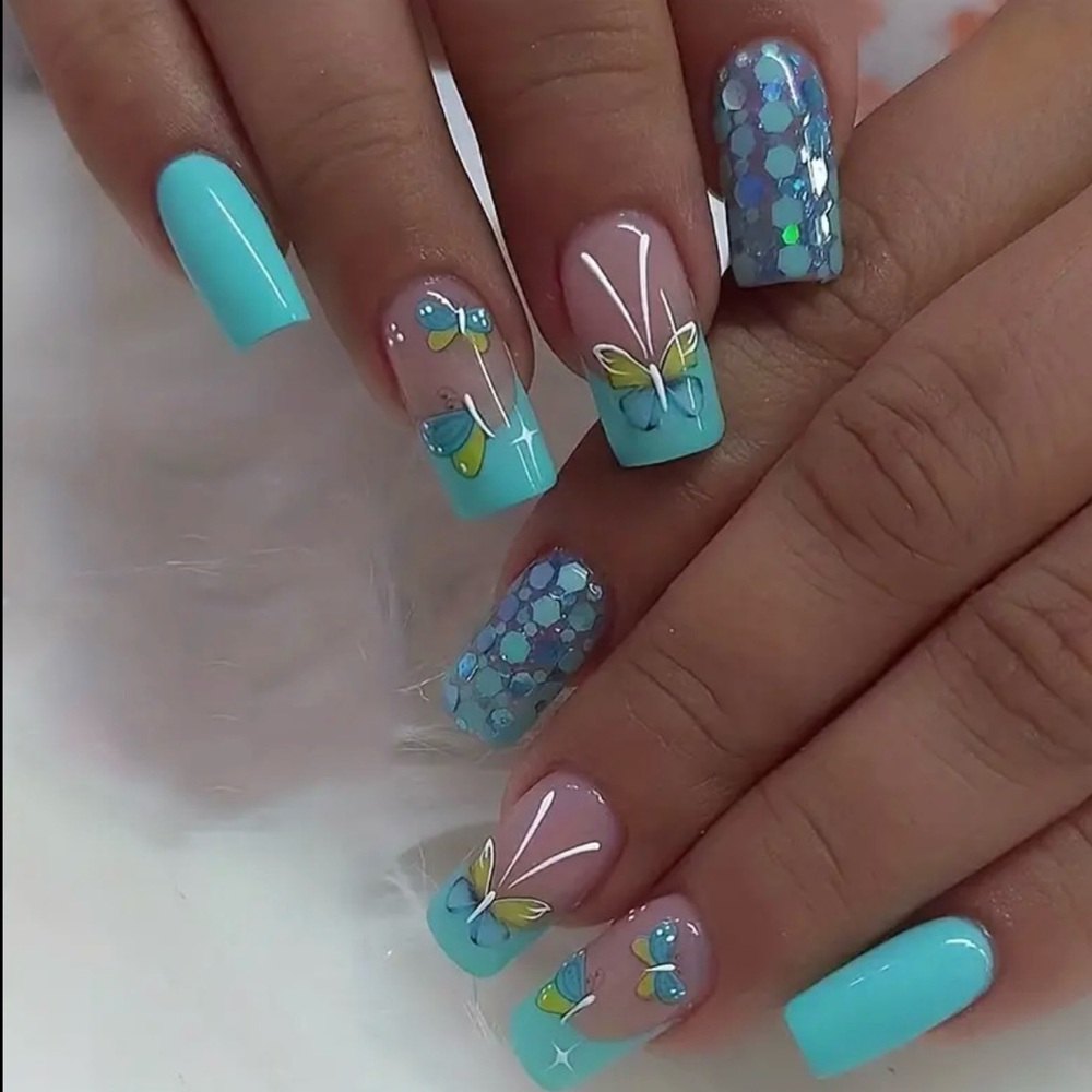 BRAND NEW Press-On Nails